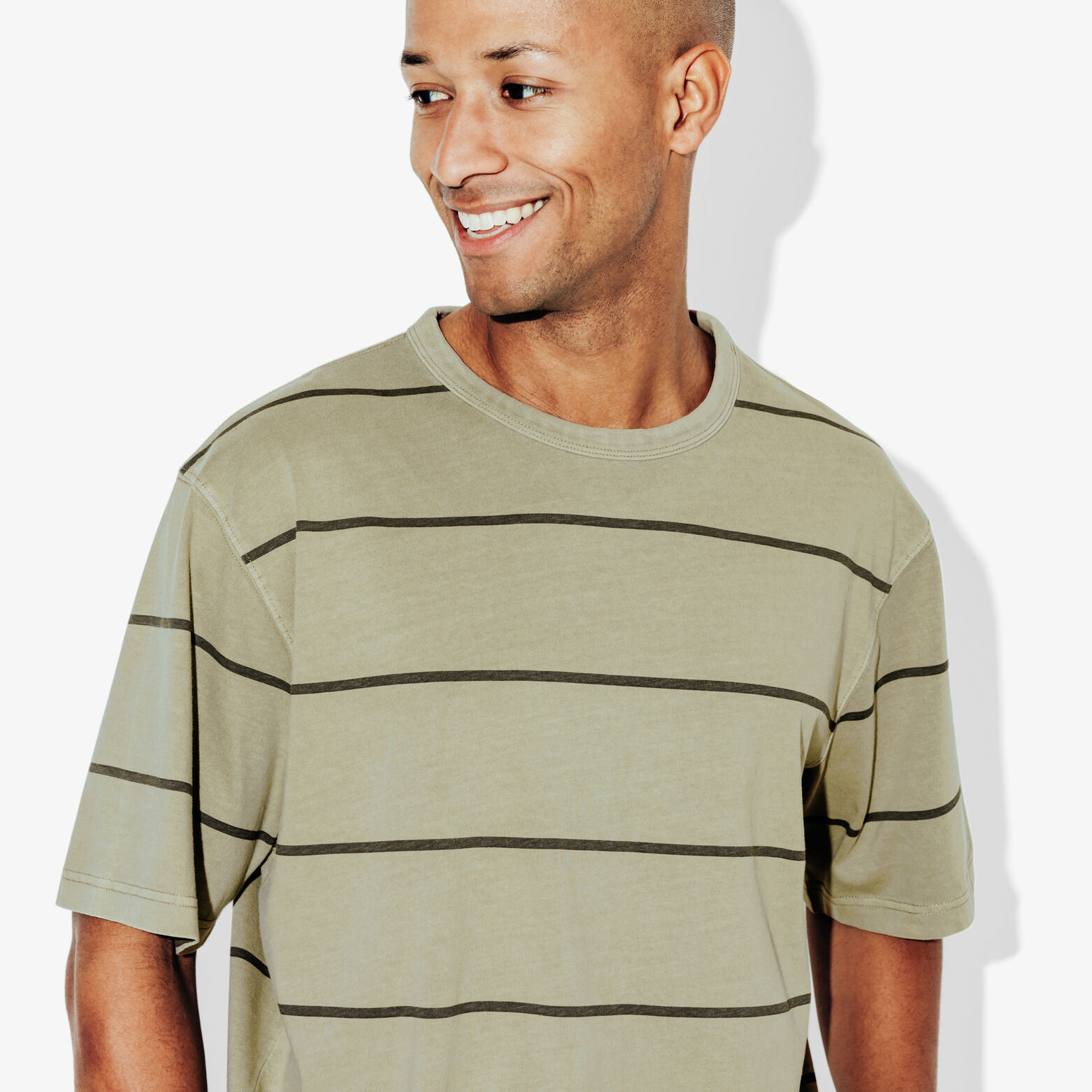 Tee shirt ray&eacute; col rond