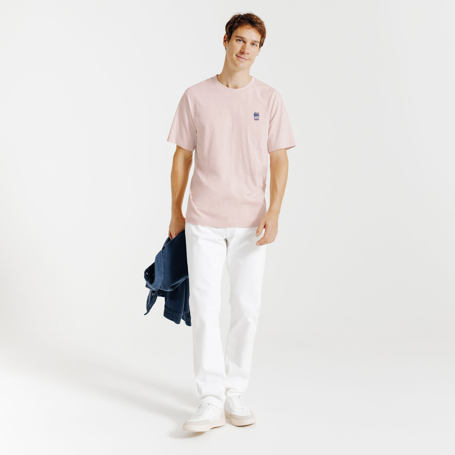 T-shirt in gevlamde stof met borduursel op de bors