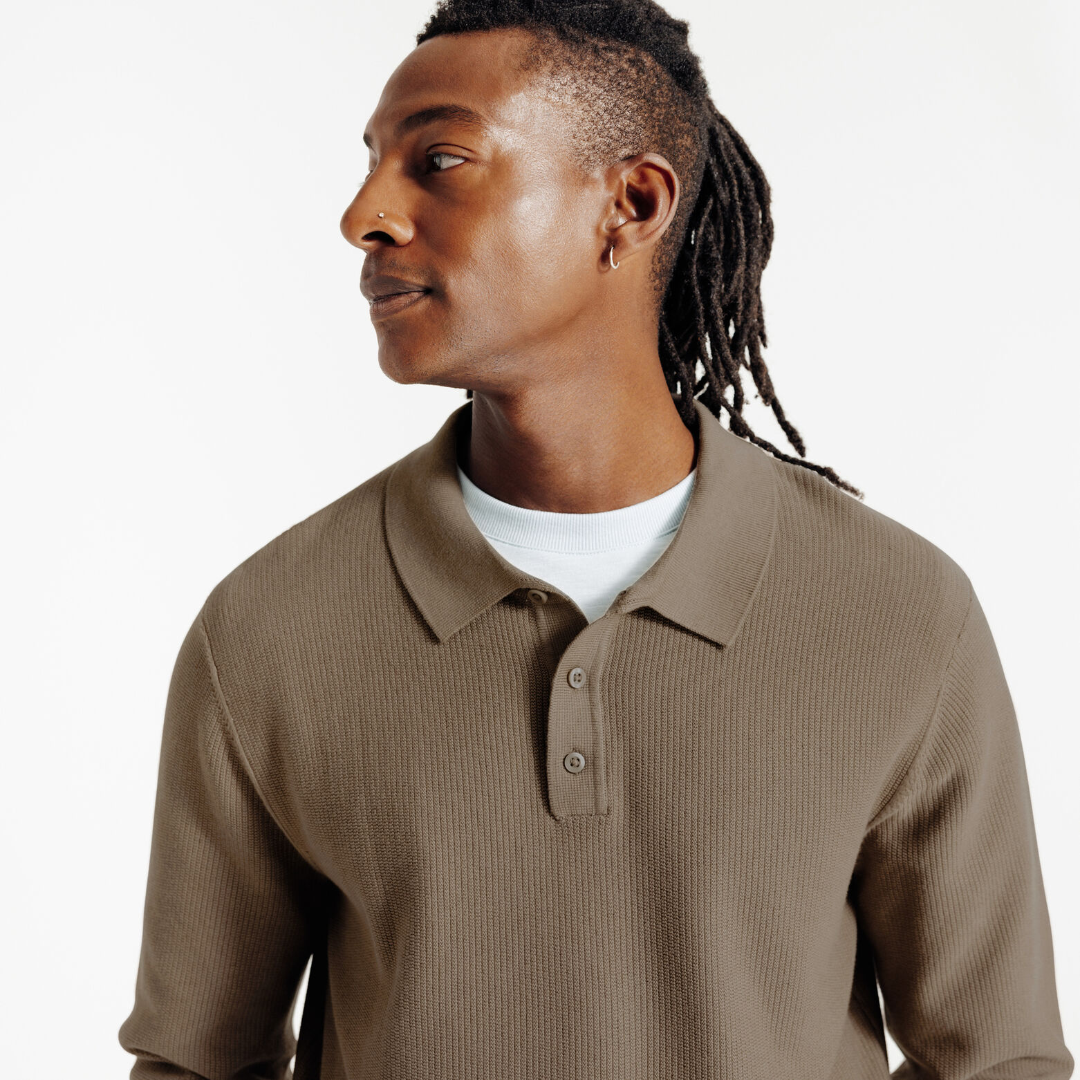 Polo en maille col boutonn&eacute; jeux de points