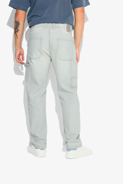 Jean loose charpentier