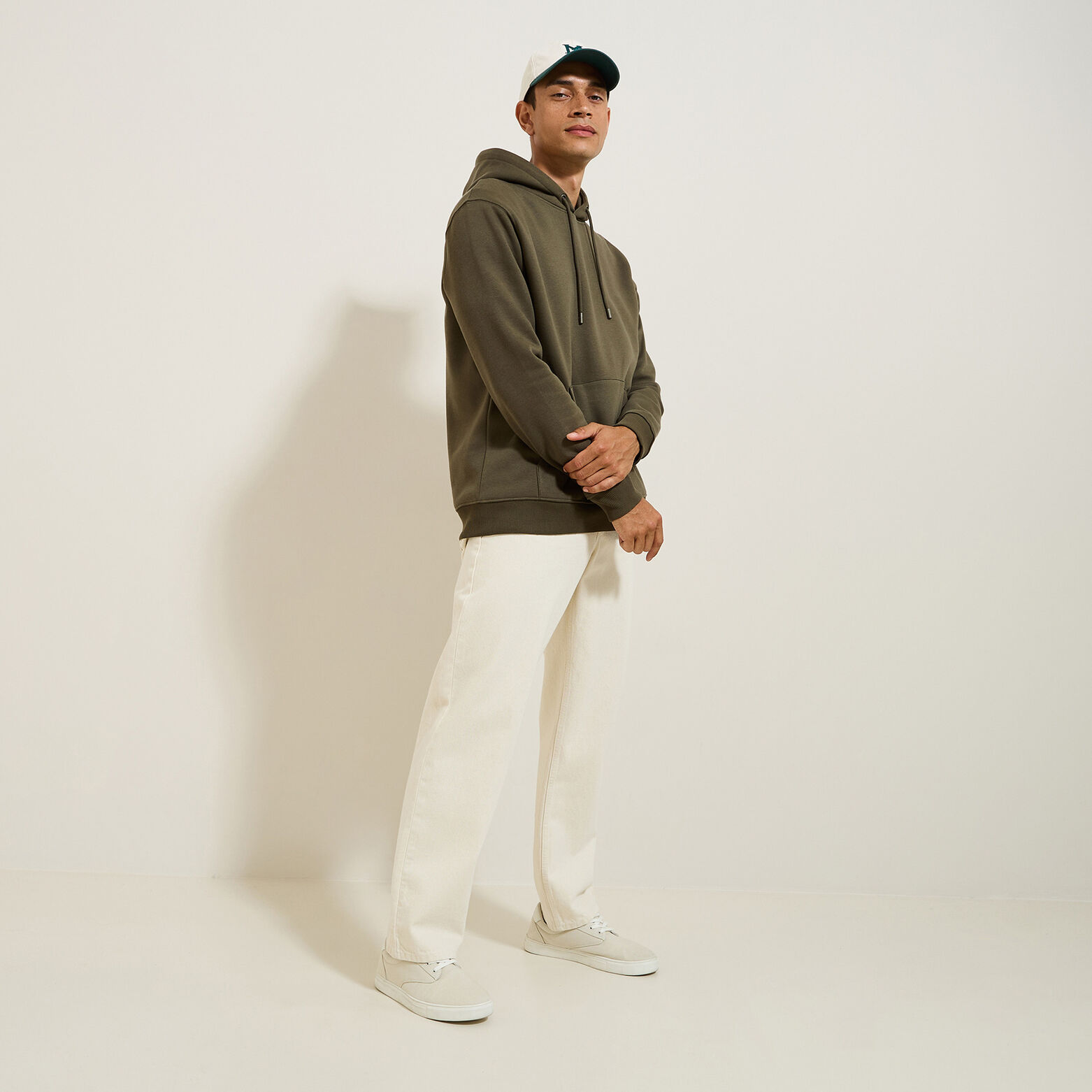 Sweat &agrave; capuche uni