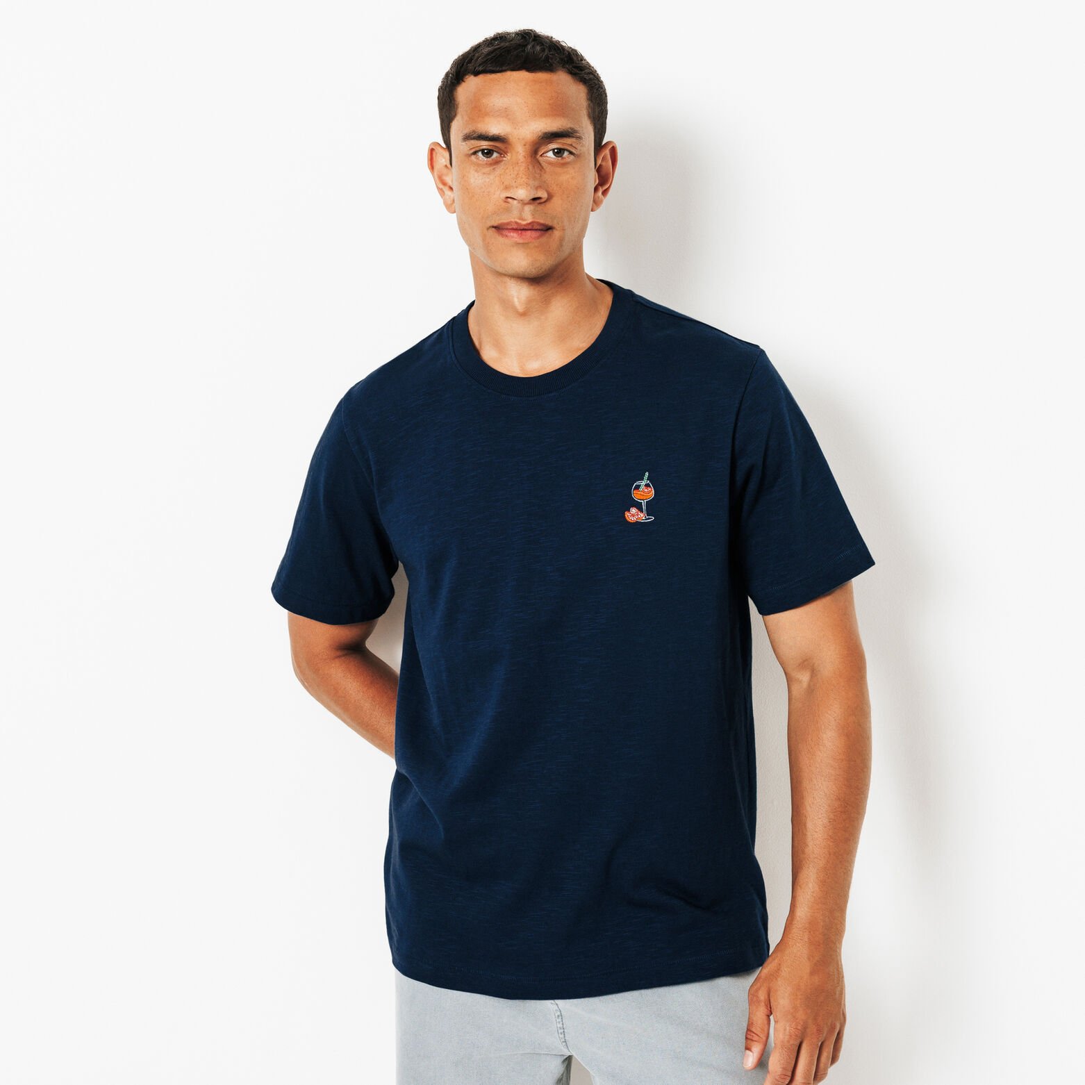 Tee shirt brod&eacute; en coton