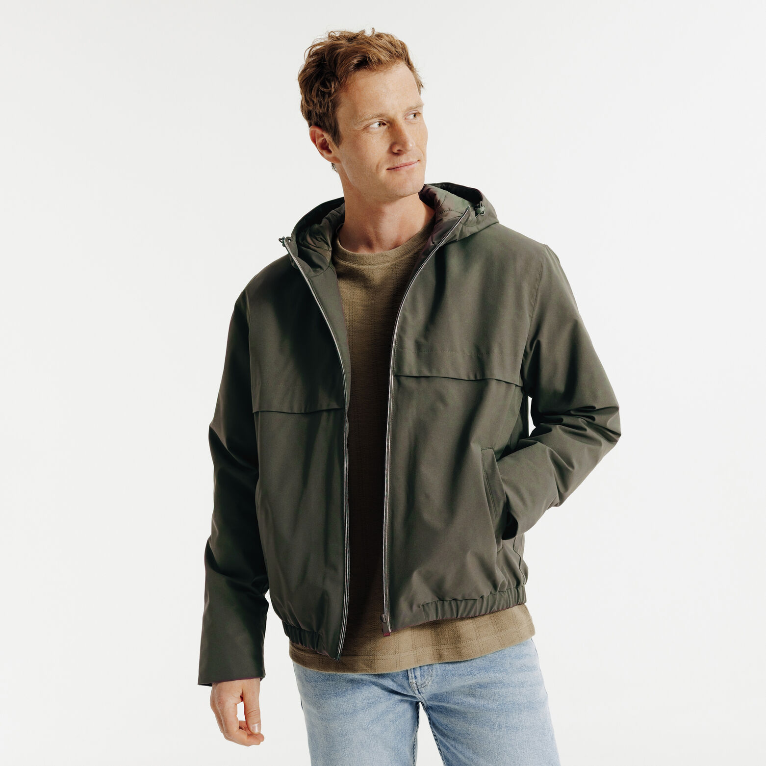 Blouson &agrave; capuche