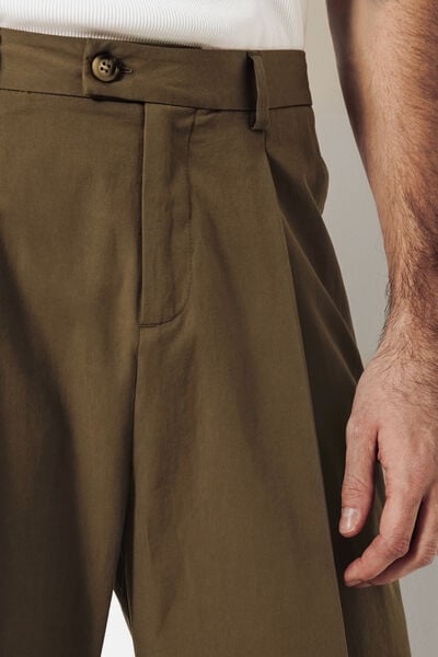 Lichte large fit chinobroek in katoen