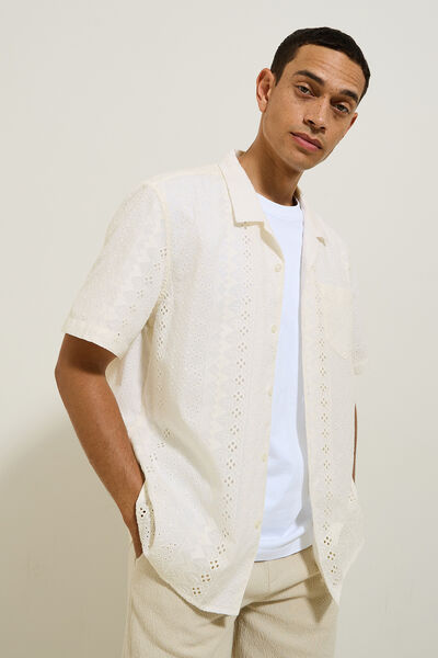 Chemisette en coton broderie anglaise