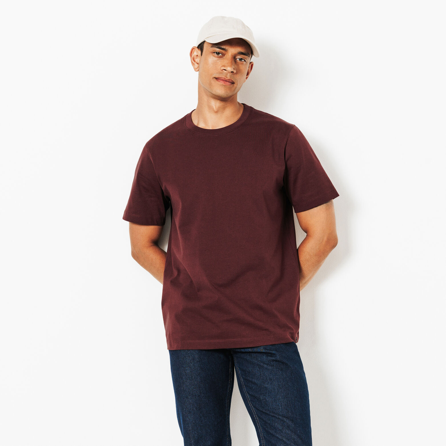 Le Parfait by JULES' t-shirt