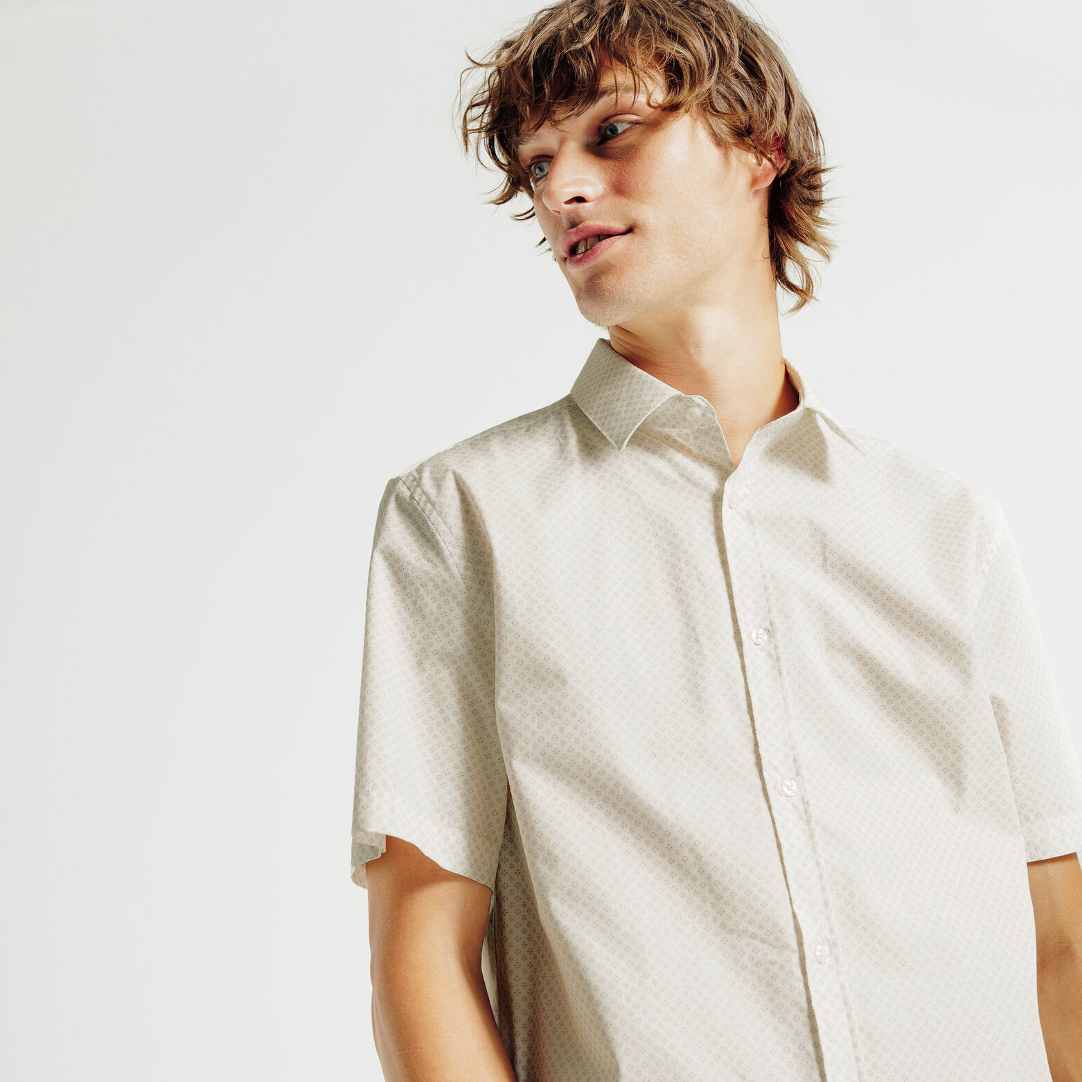 Chemisette en coton imprim&eacute; g&eacute;om&eacute;trique slim