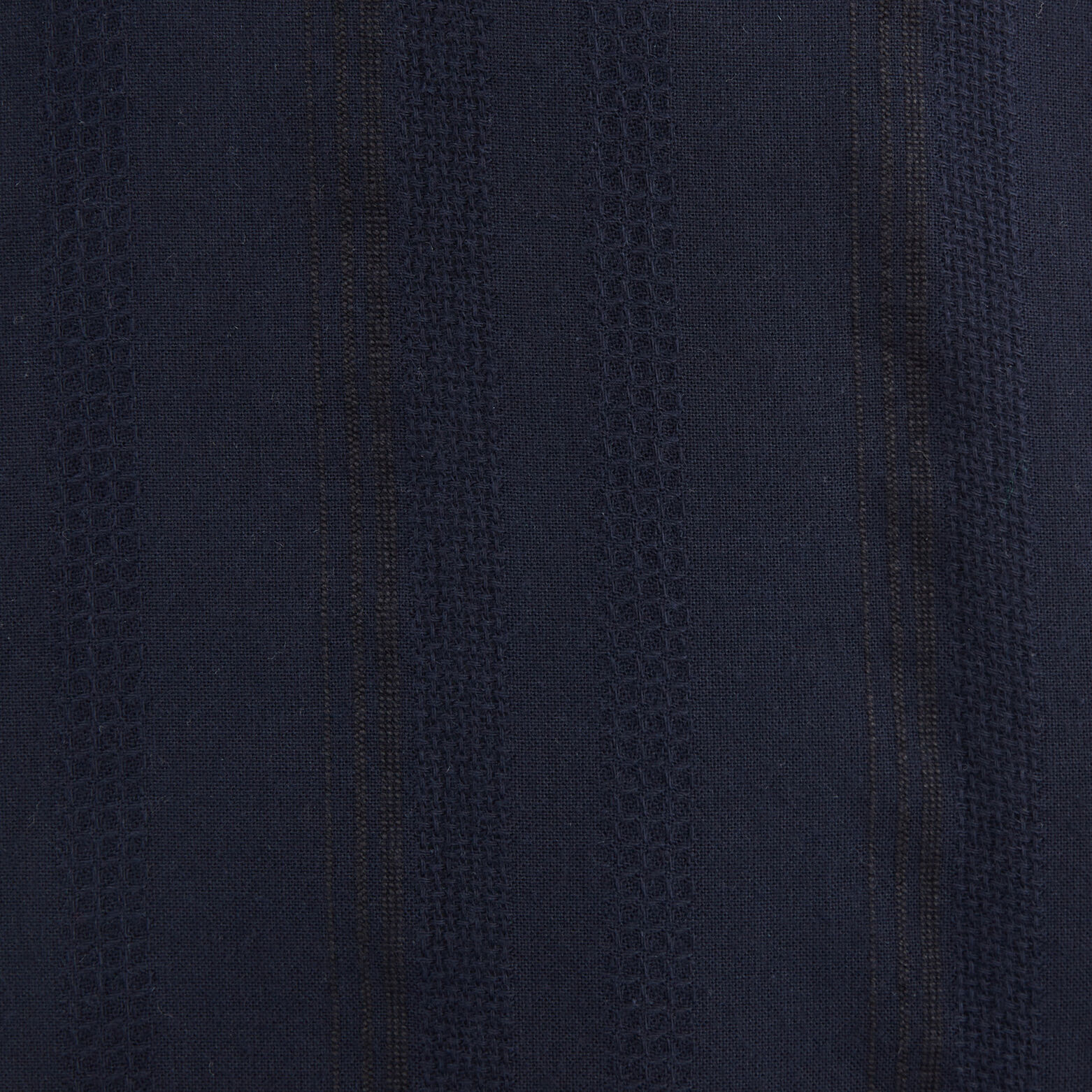 Chemise en coton mati&egrave;re textur&eacute;e