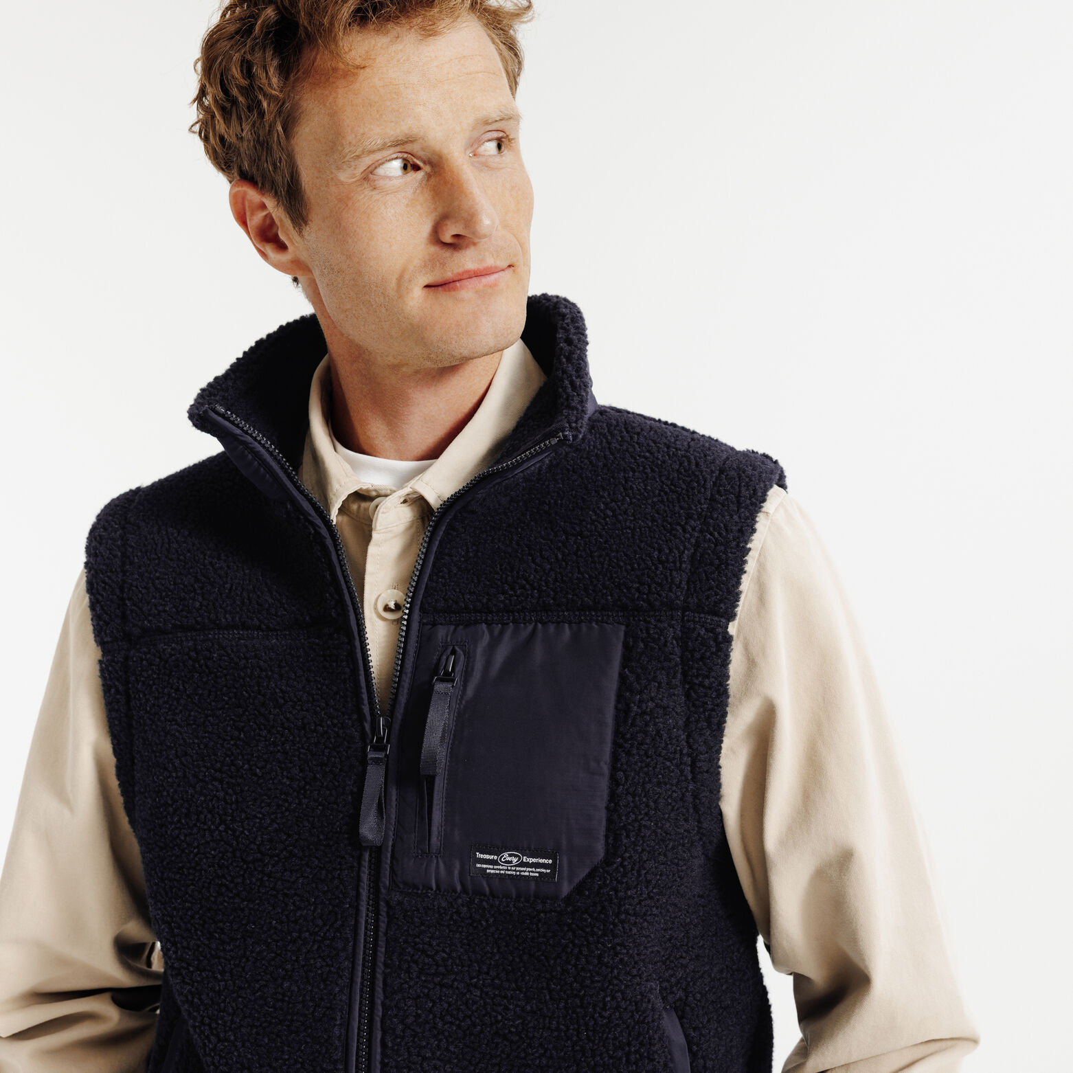 Mouwloos jasje in contrasterende sherpa