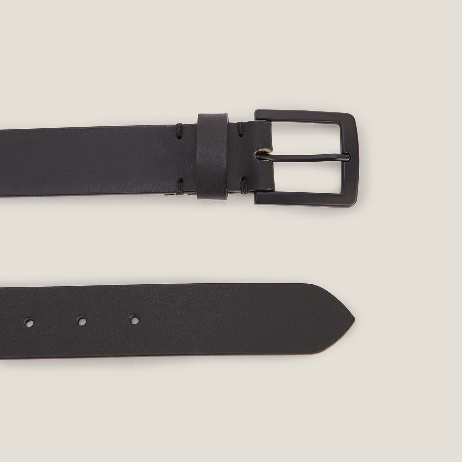 Ceinture en cuir &agrave; boucle