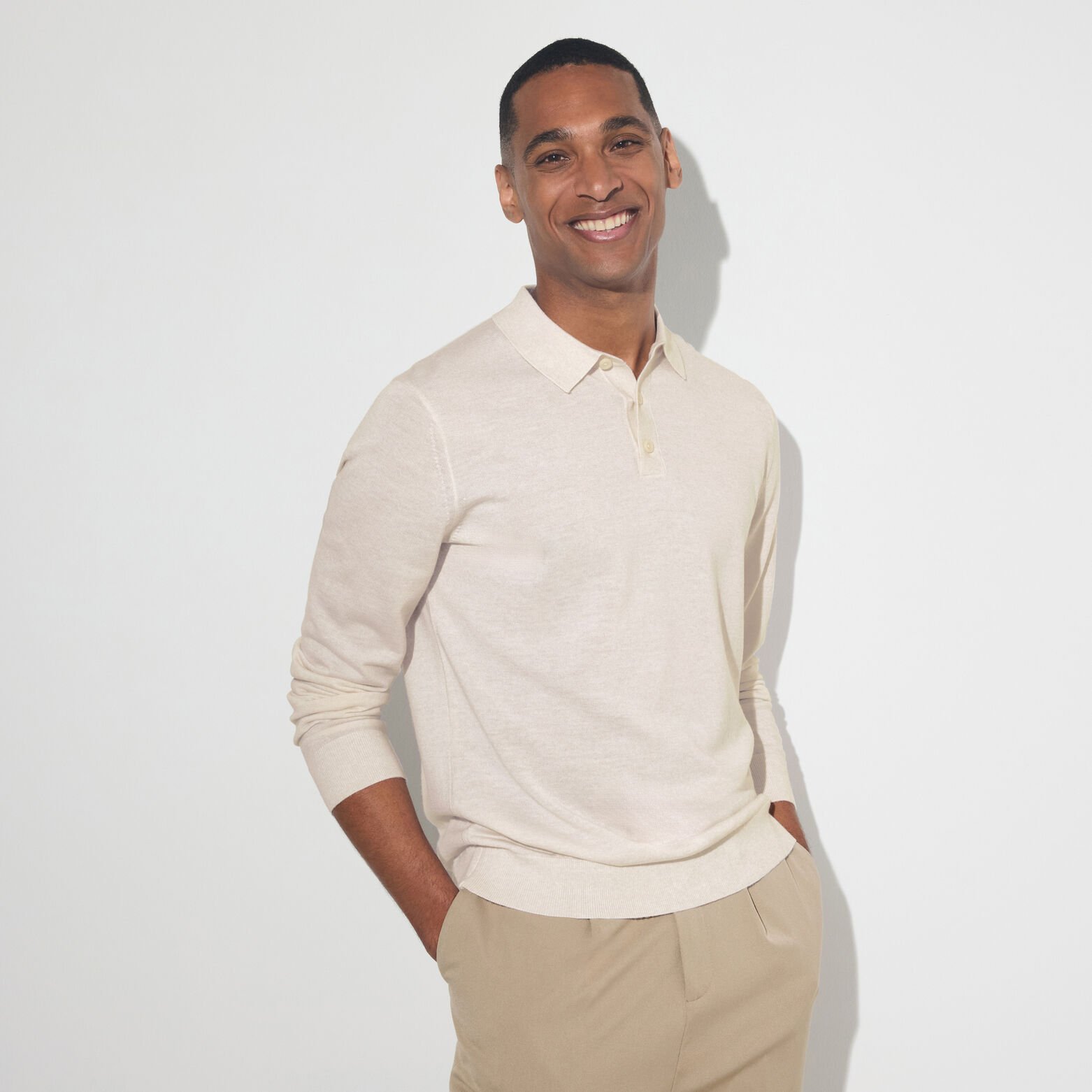 Polo col boutonn&eacute; en maille en laine de m&eacute;rinos