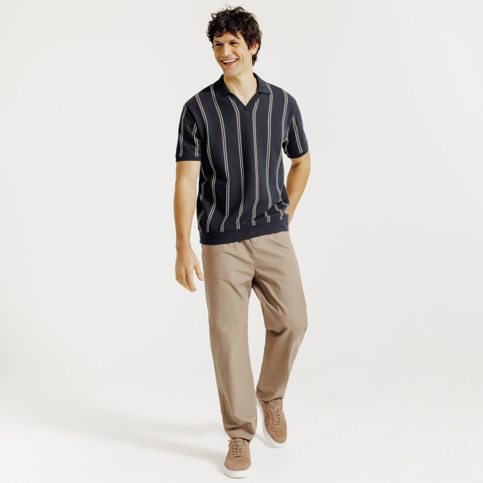 Polo manches courtes ray&eacute; col resort