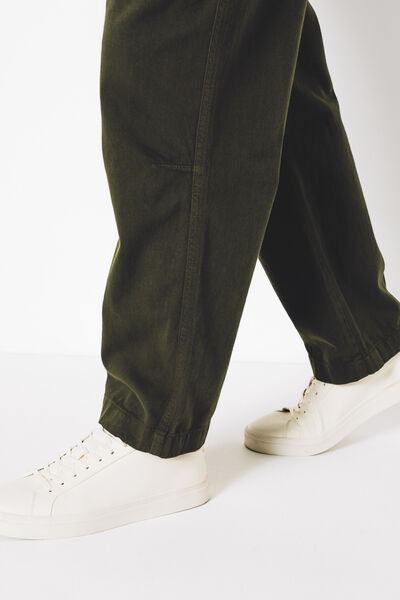 Pantalon chino large l&eacute;ger en coton
