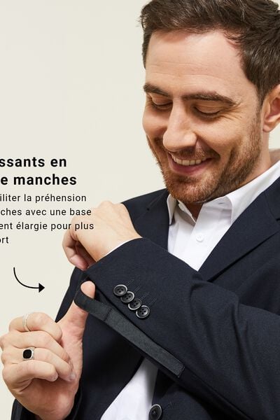 Veste de costume pour personne &agrave; mobilit&eacute; r&eacute;duite