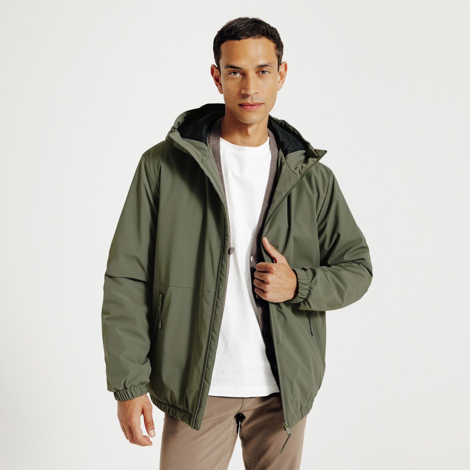 Blouson &agrave; capuche zipp&eacute;