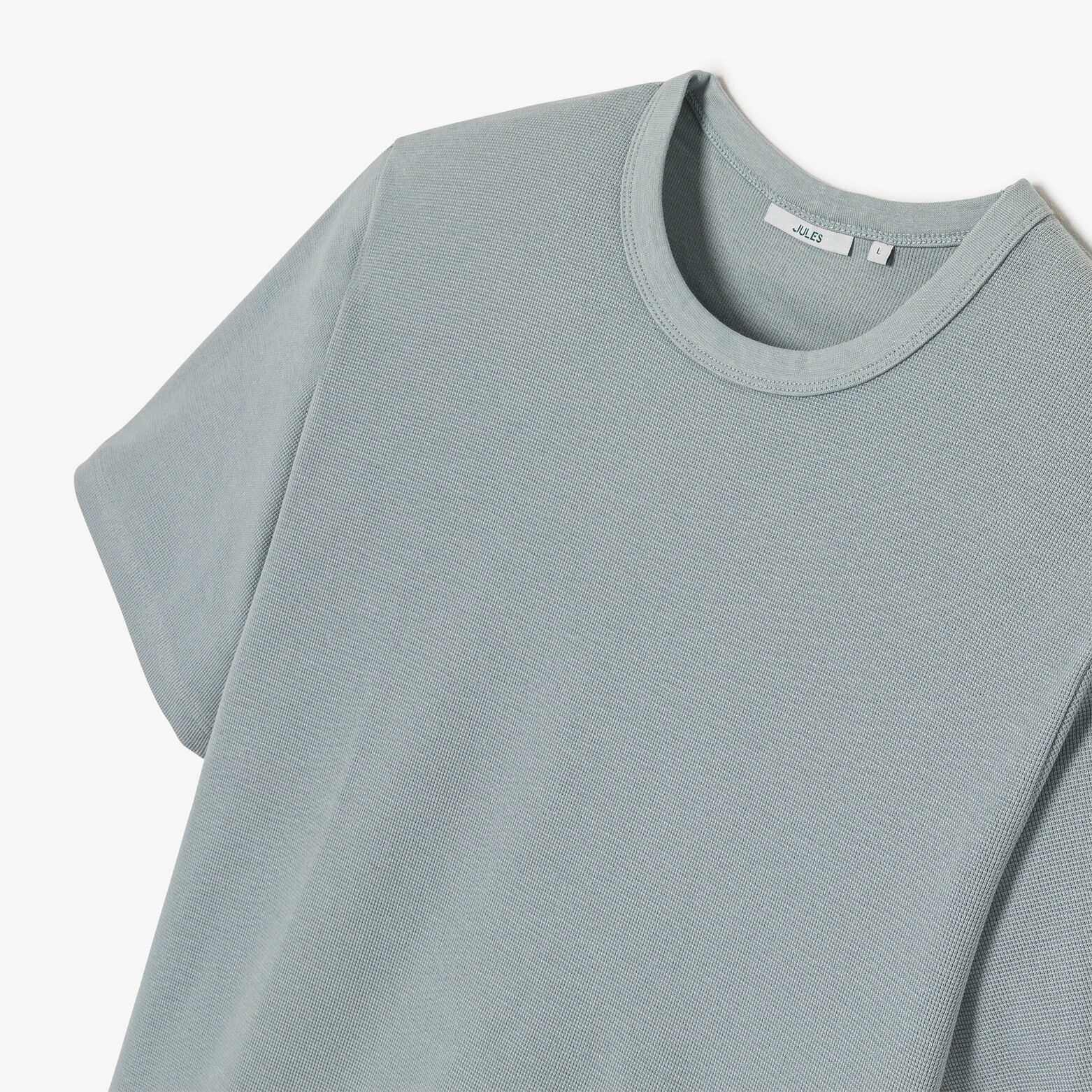 Tee shirt mati&egrave;re gaufr&eacute;e