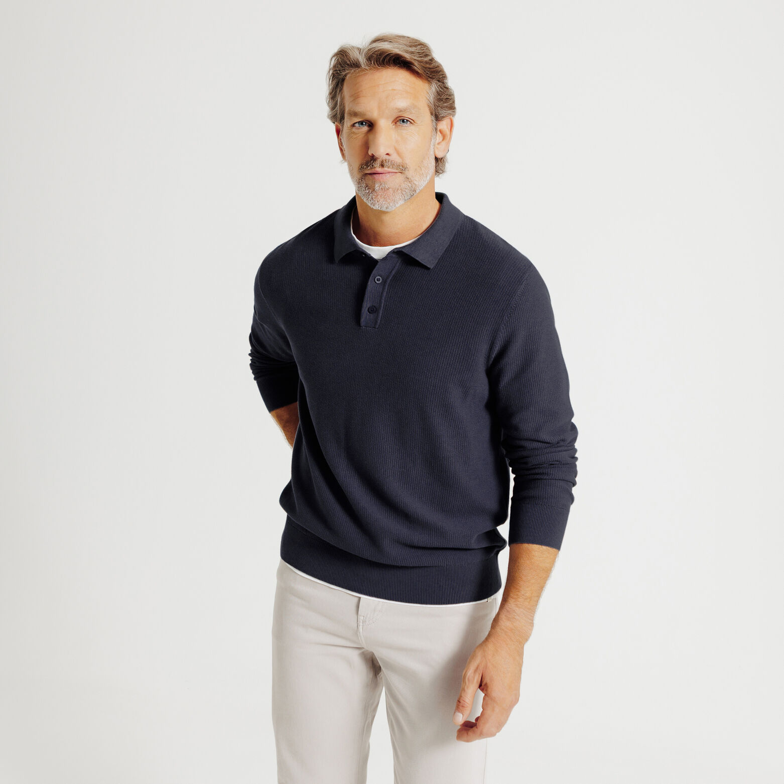 Polo en maille col boutonn&eacute; jeux de points