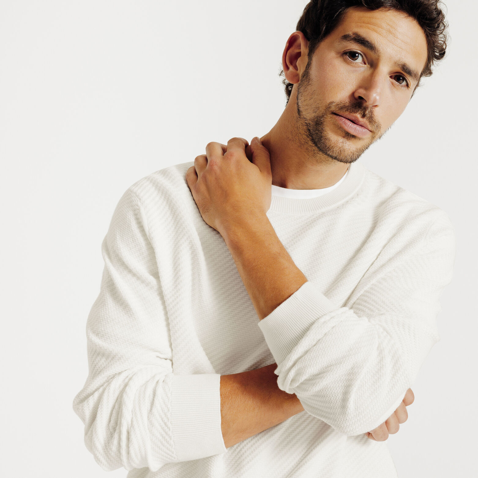 Pull col rond jeux de points fantaisie