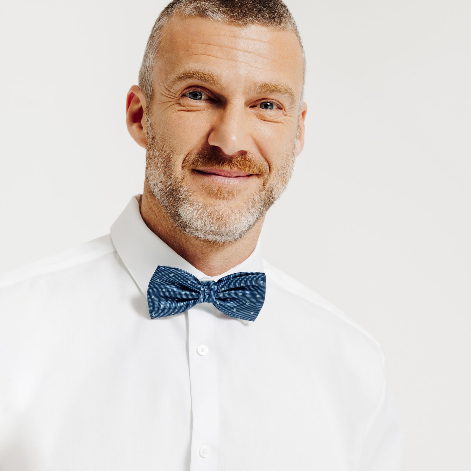 Noeud papillon &agrave; pois