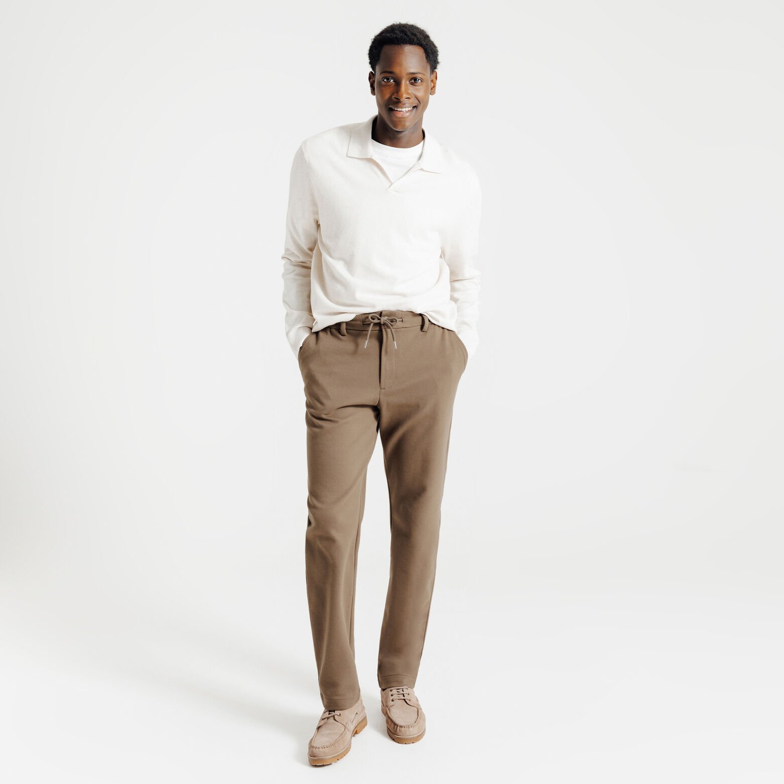 Pantalon chino tapered maille