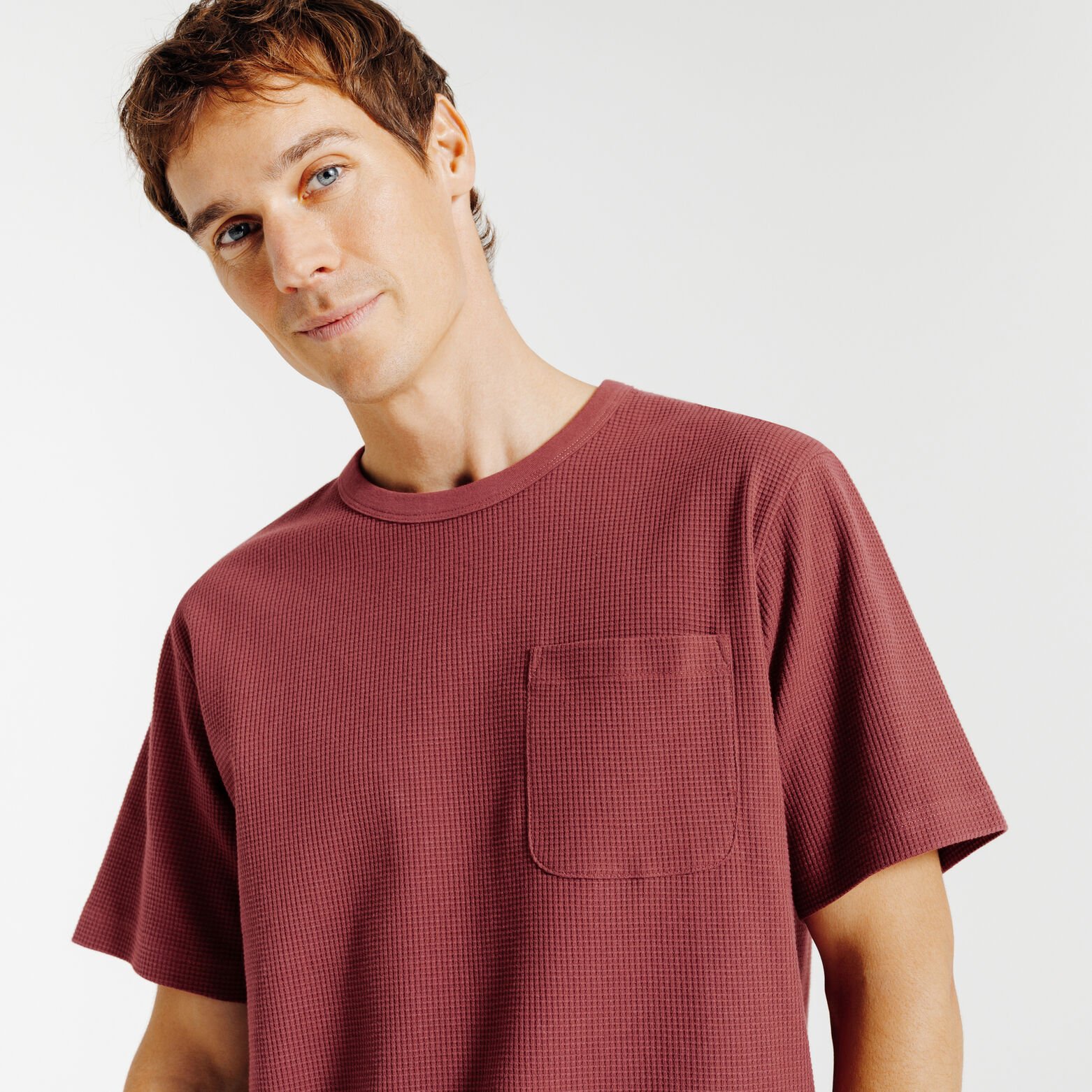 Tee shirt mati&egrave;re gaufr&eacute;e