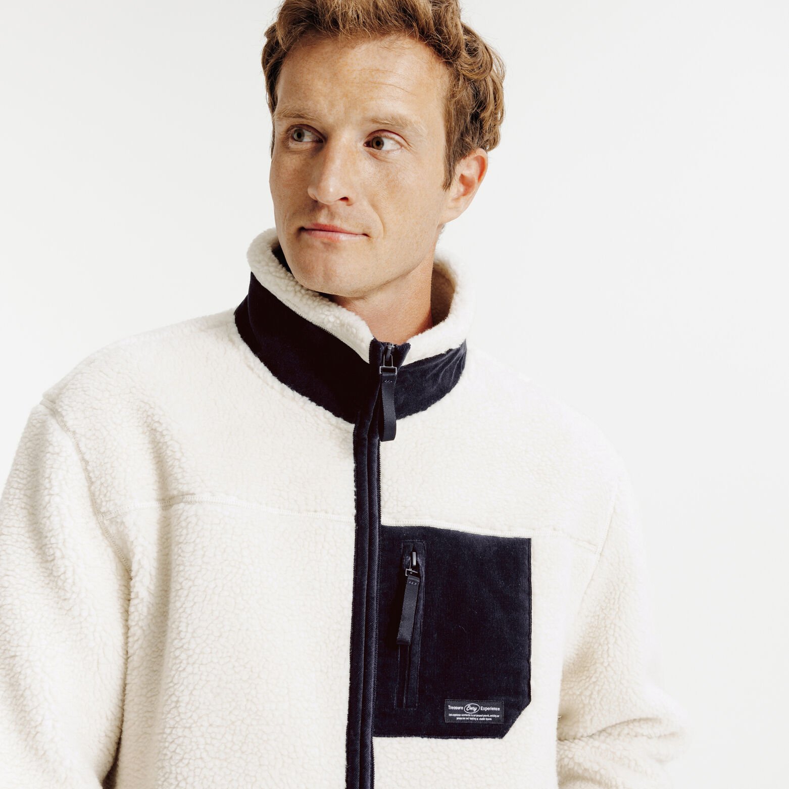 Veste zipp&eacute;e en sherpa contrast&eacute;e