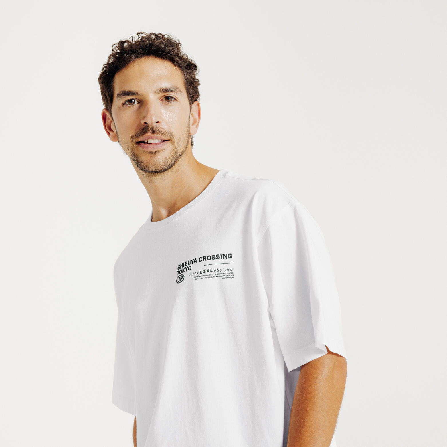 Tee shirt en coton brod&eacute; et imprim&eacute; devant