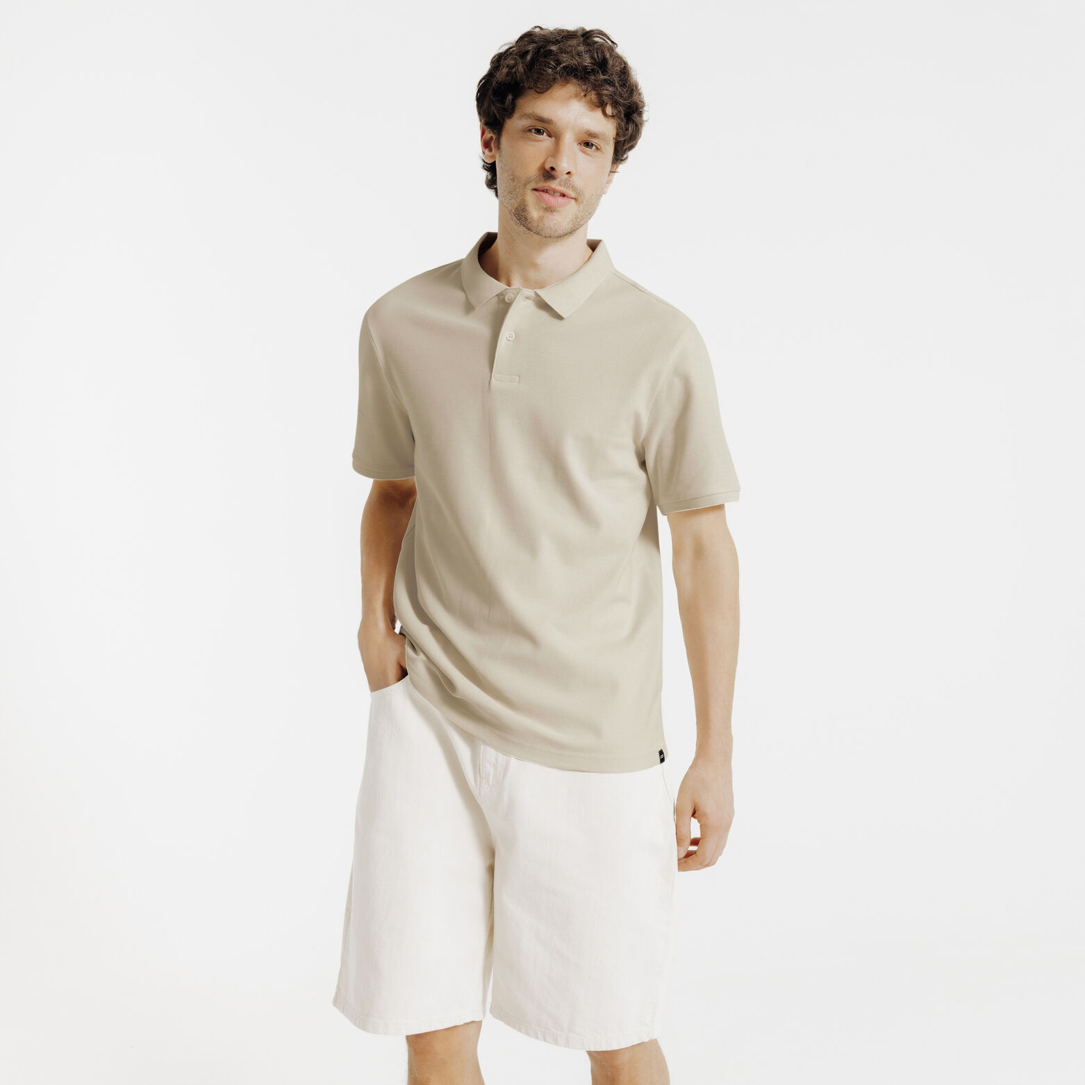Polo manches courtes piqu&eacute; uni