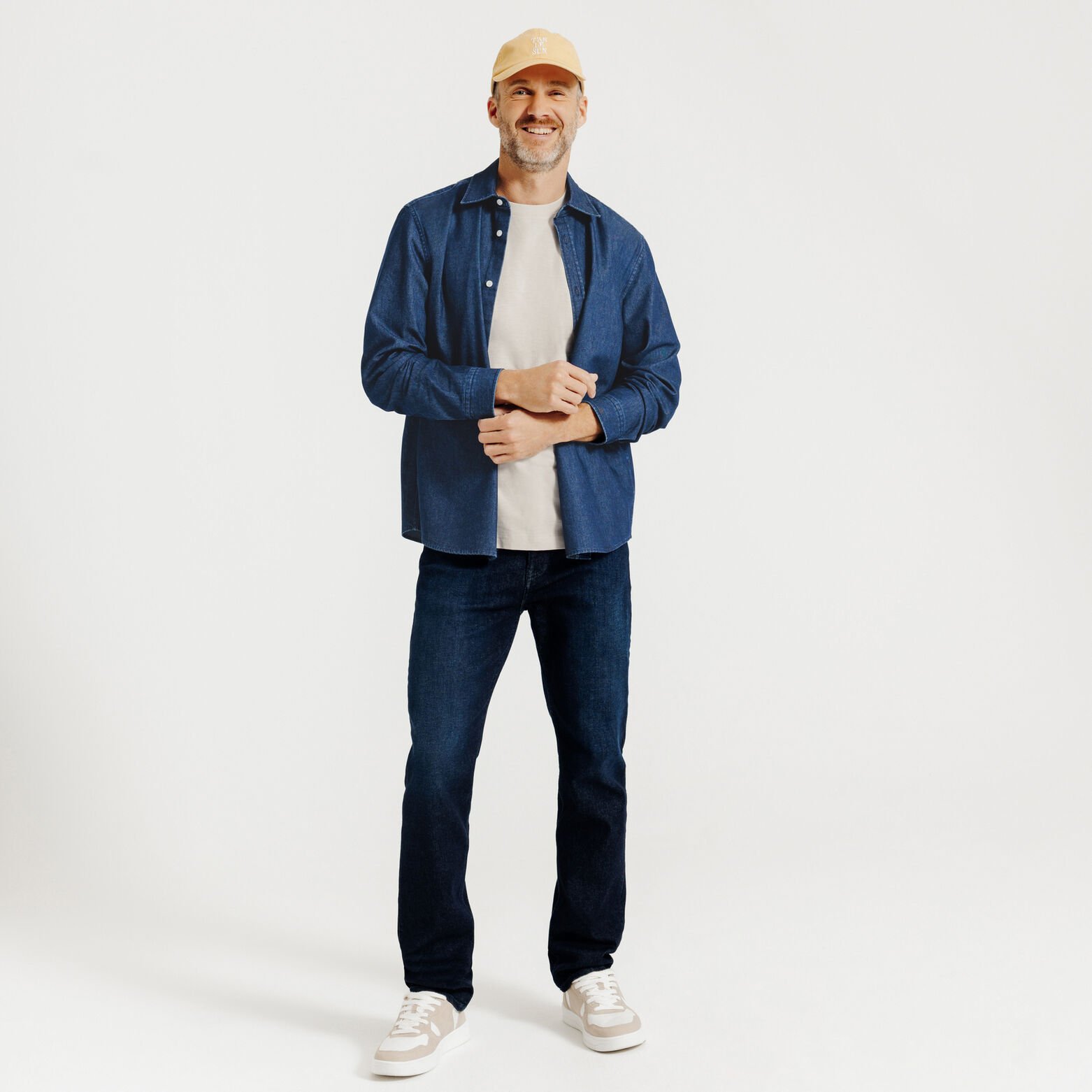 Tee shirt mati&egrave;re flamm&eacute;e broderie poitrine