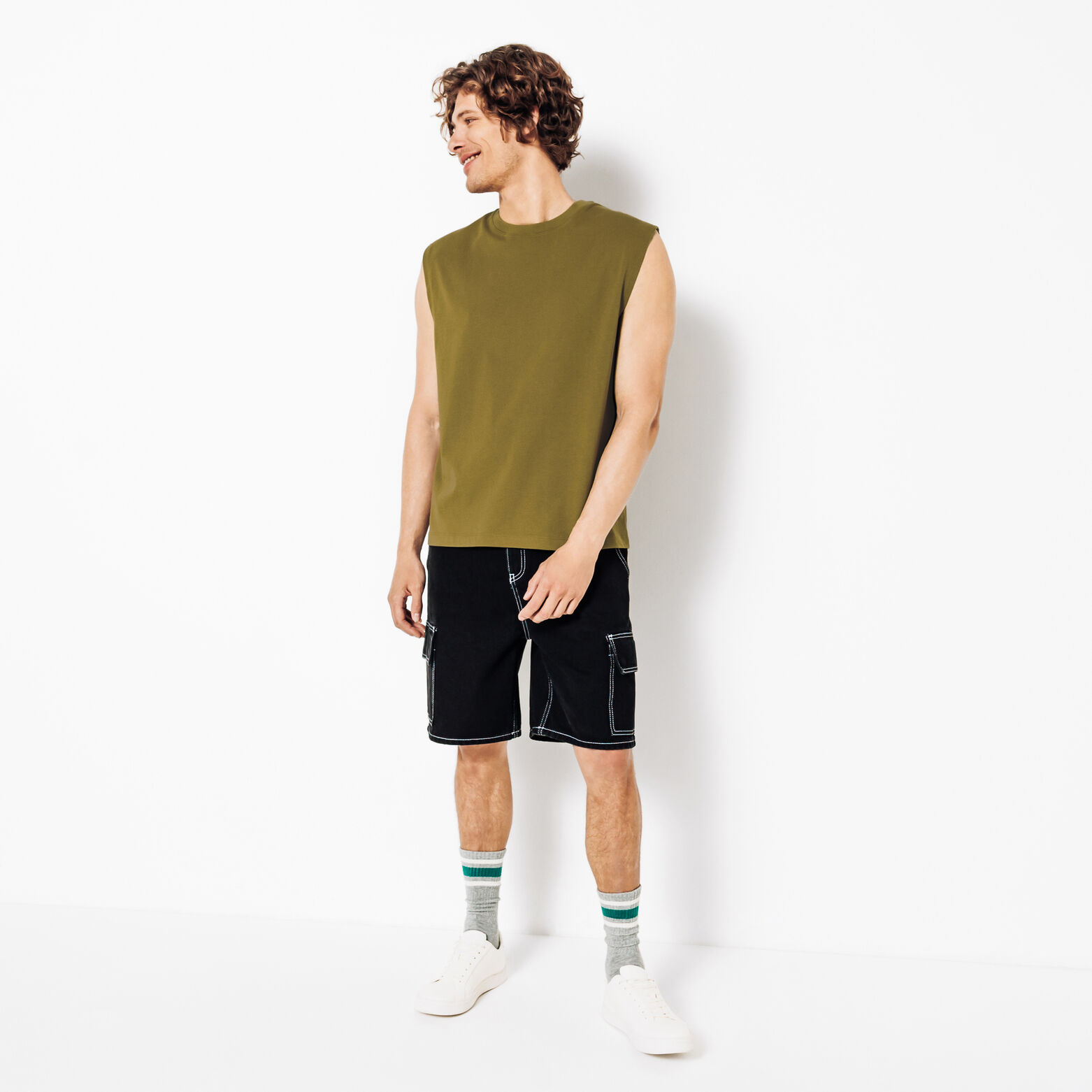 D&eacute;bardeur uni en coton