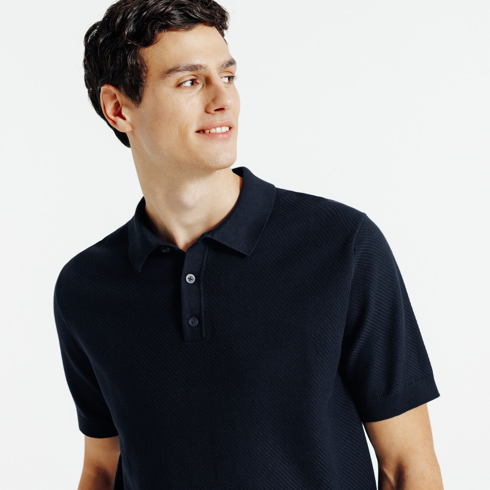 Polo en maille col boutonn&eacute; jeux de points