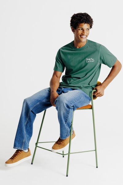 Tee shirt imprim&eacute; poitrine chien