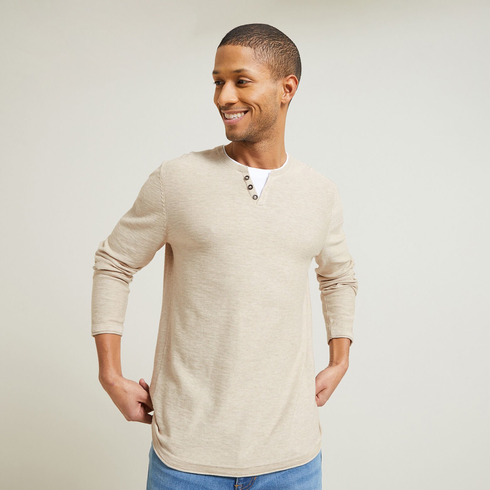 Trui met dubbele halslijn