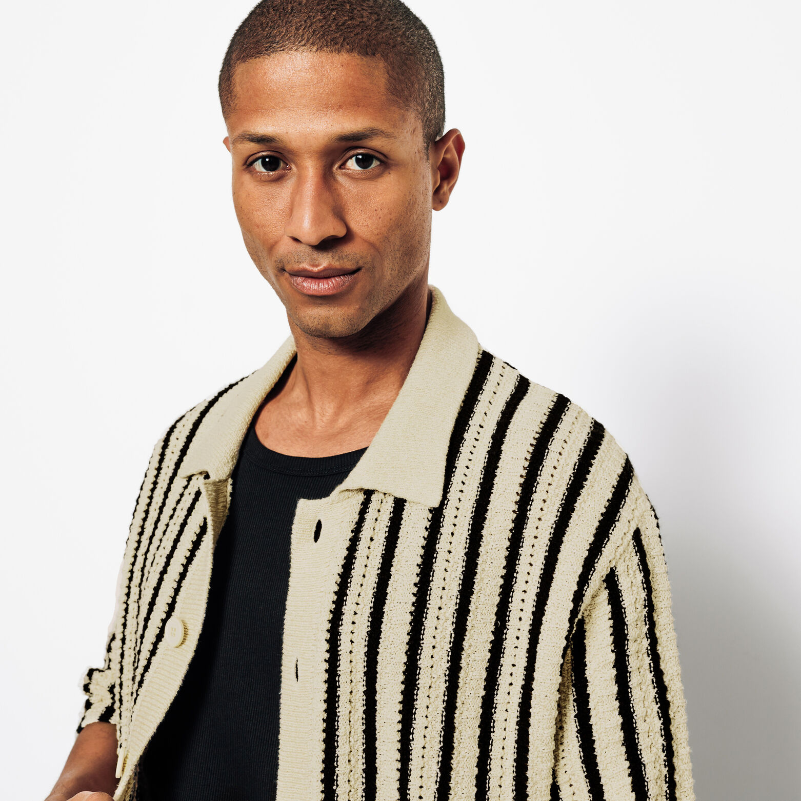 Chemisette en maille jeux de points rayures