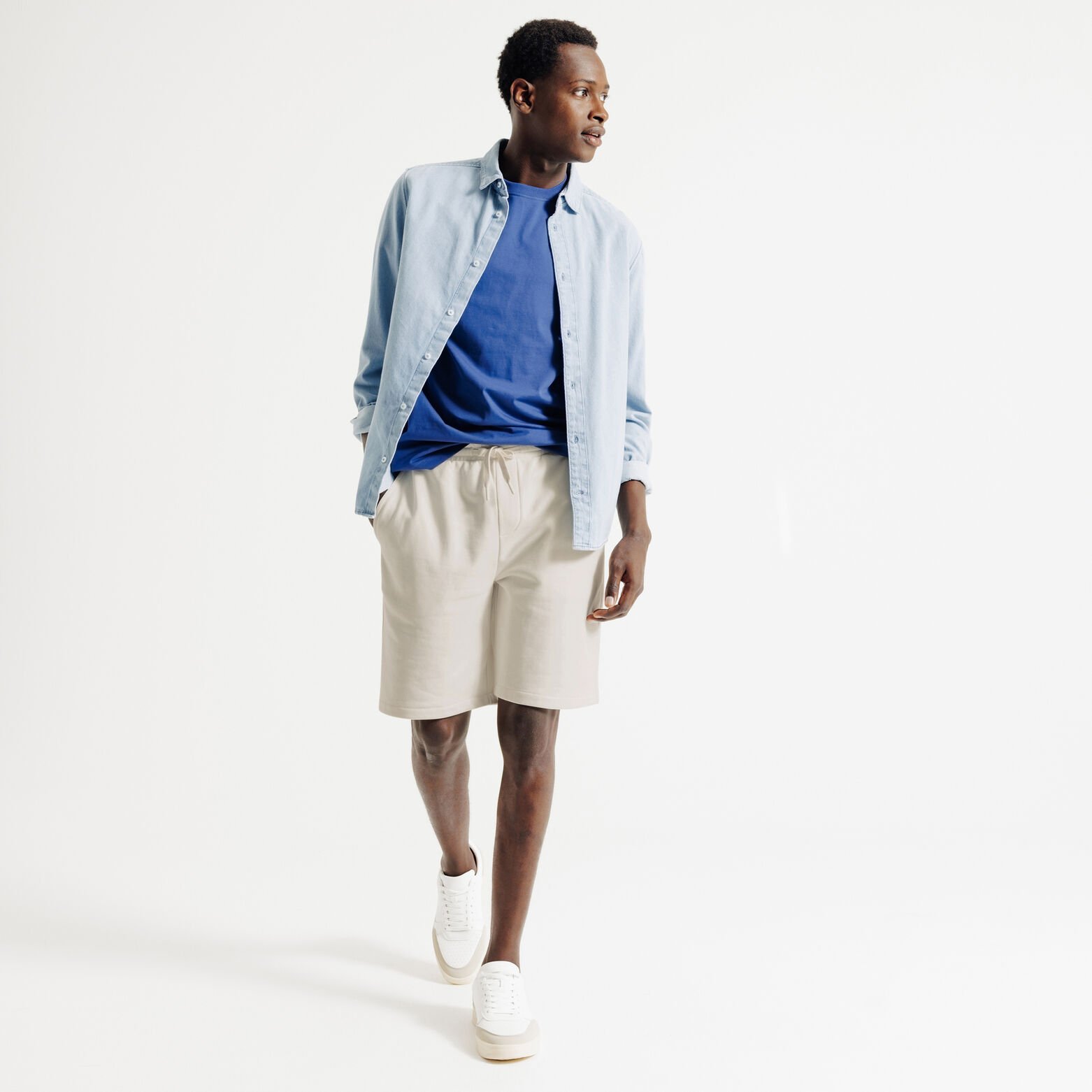 Short en molleton taille &eacute;lastiqu&eacute;e