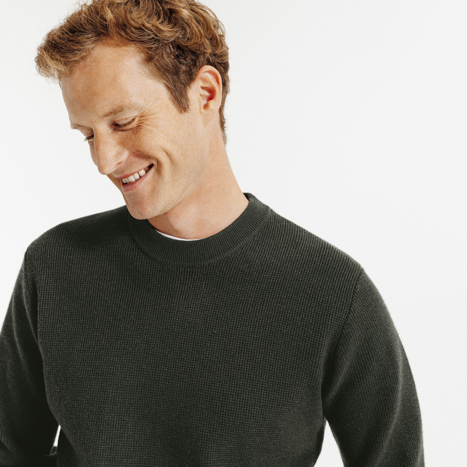 Pull col rond jeux de points fantaisie