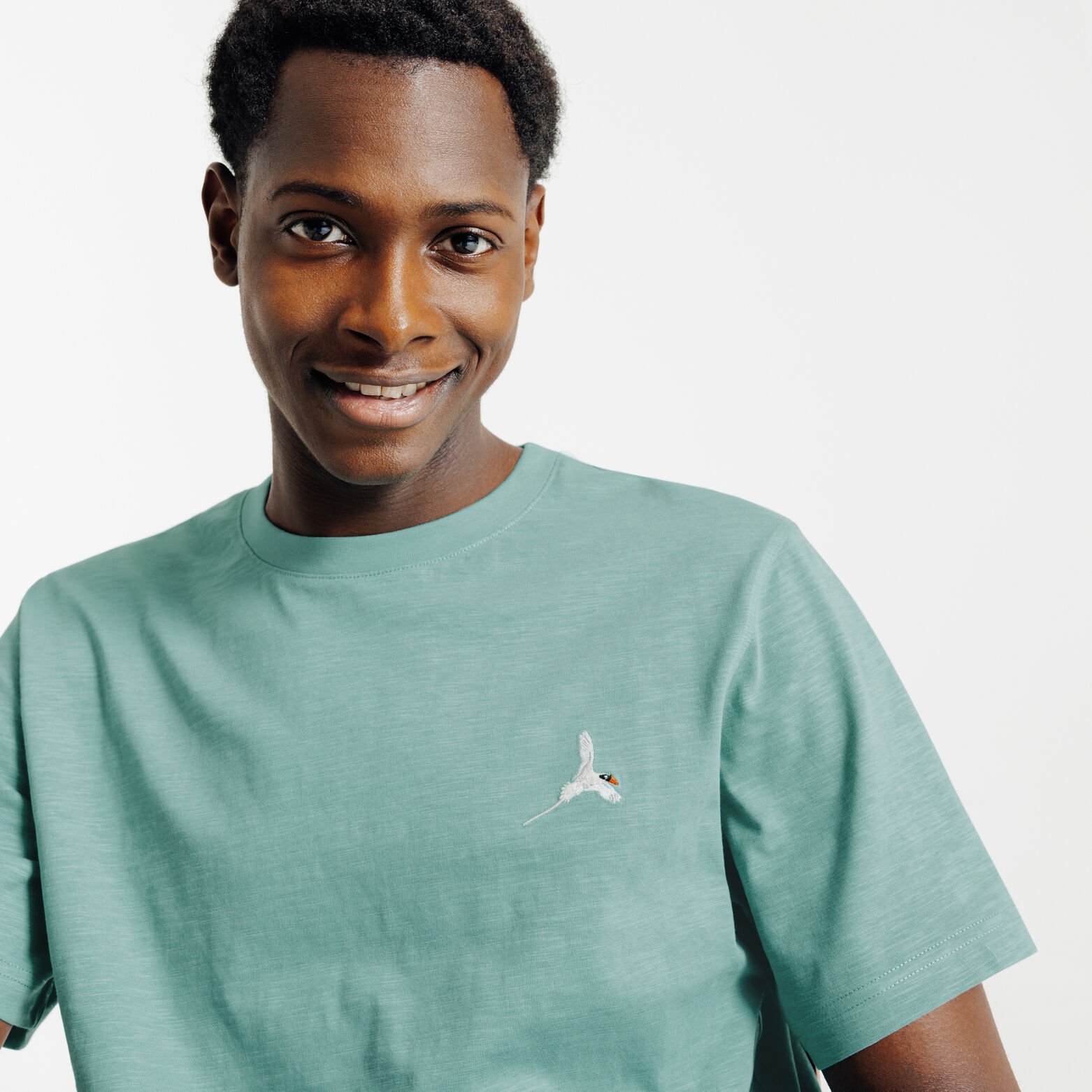 Tee shirt mati&egrave;re flamm&eacute;e broderie poitrine