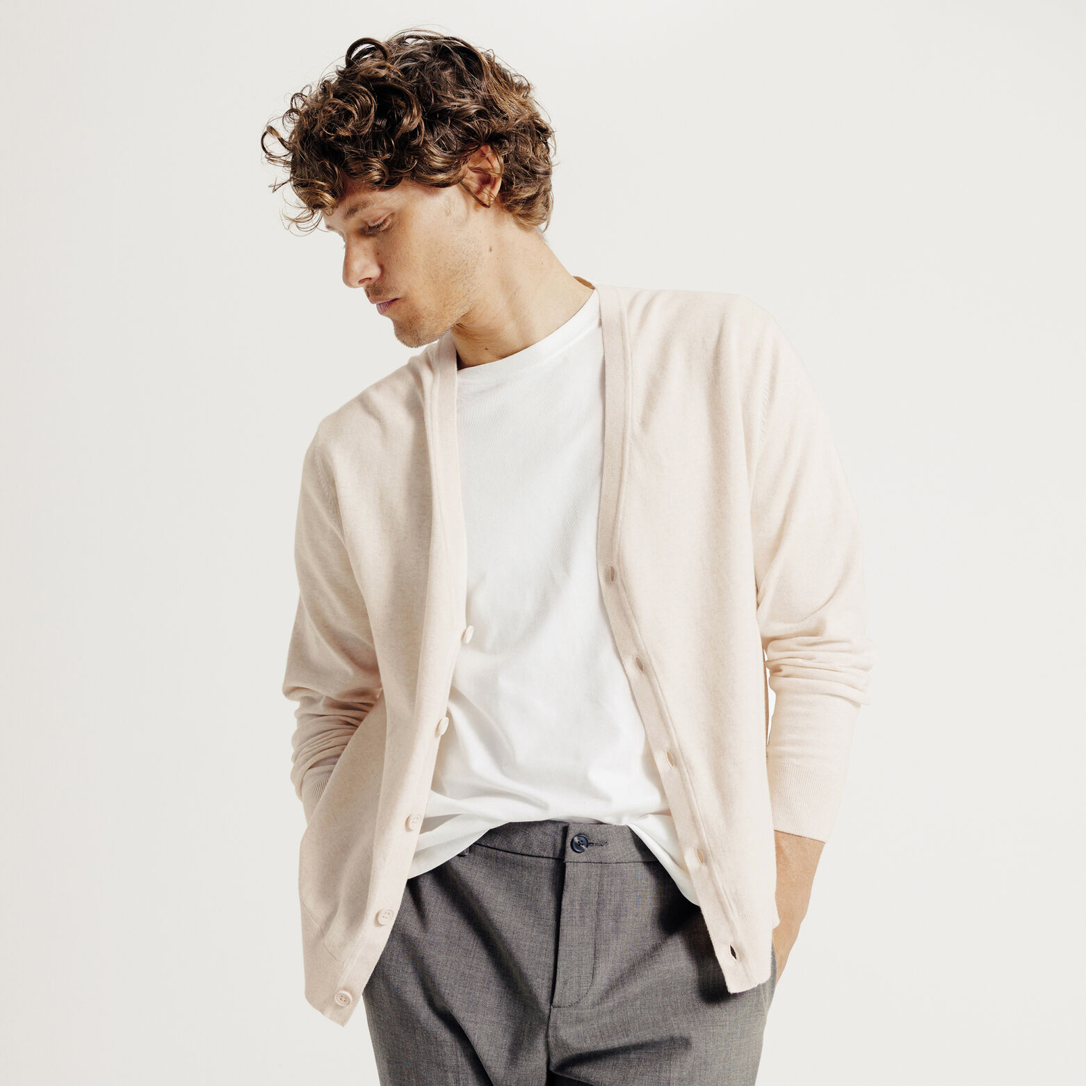 Cardigan boutonn&eacute;