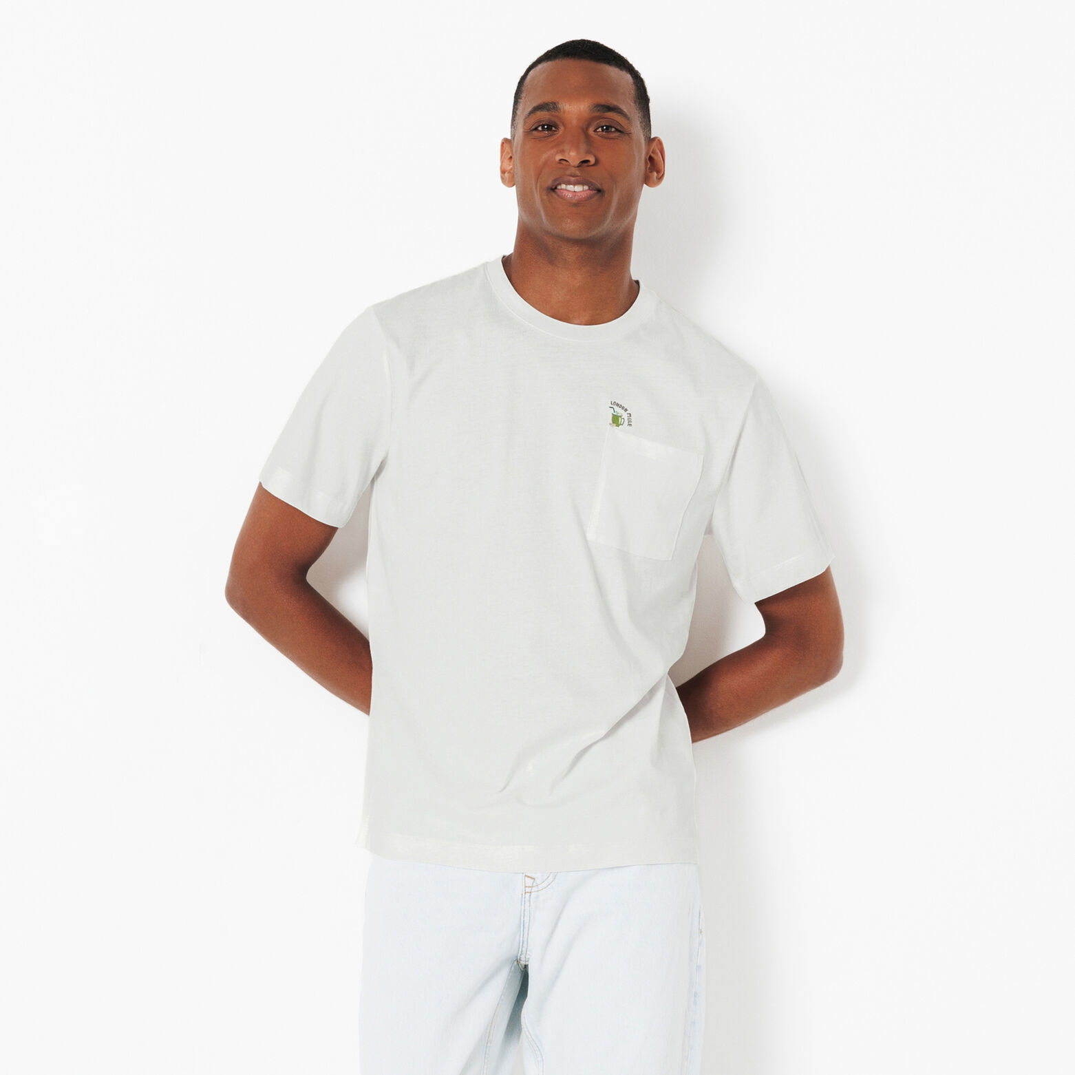 Tee shirt brod&eacute; col rond