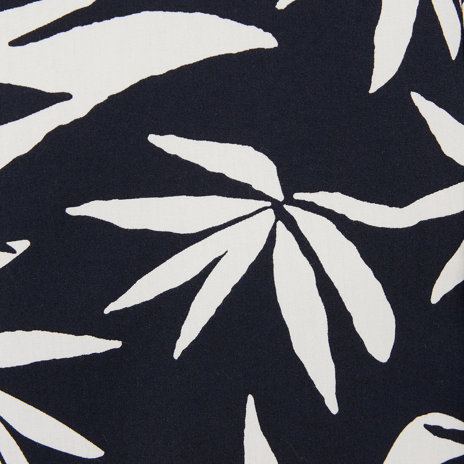 Regular hawa&iuml;hemdje met bloemenprint in biokatoen