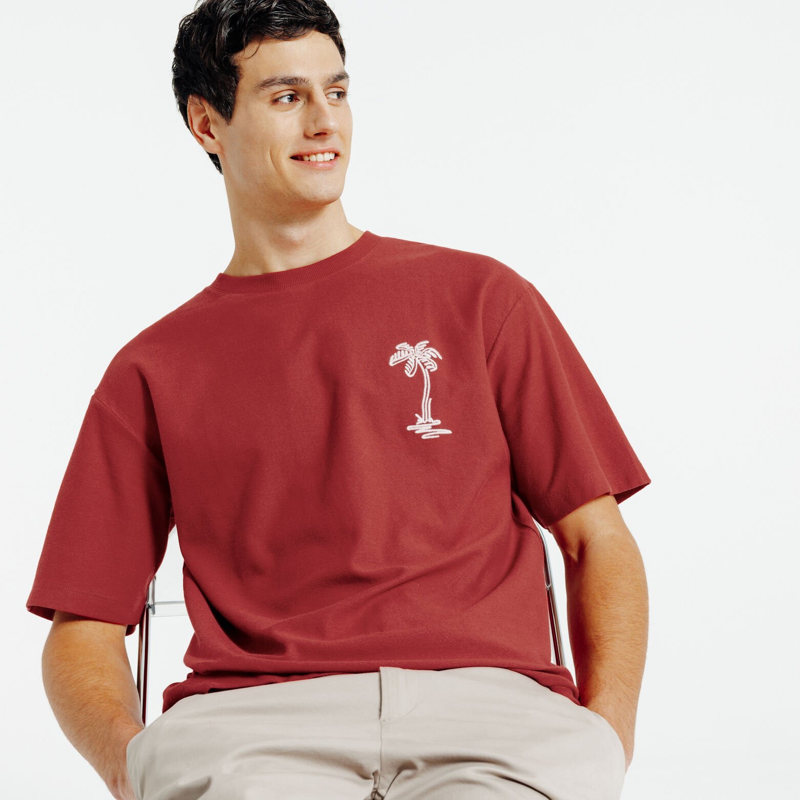 Tee shirt mati&egrave;re fantaisie broderie palmier