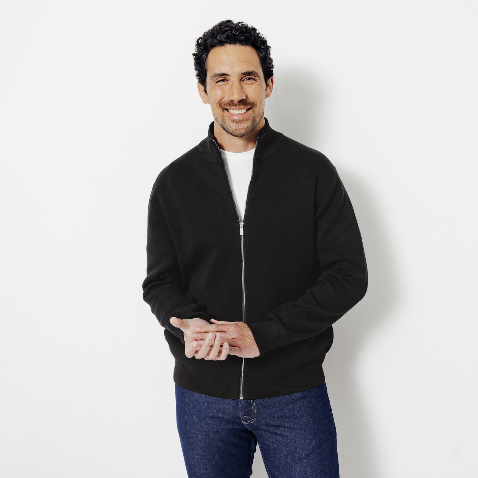 Gilet zipp&eacute; col montant