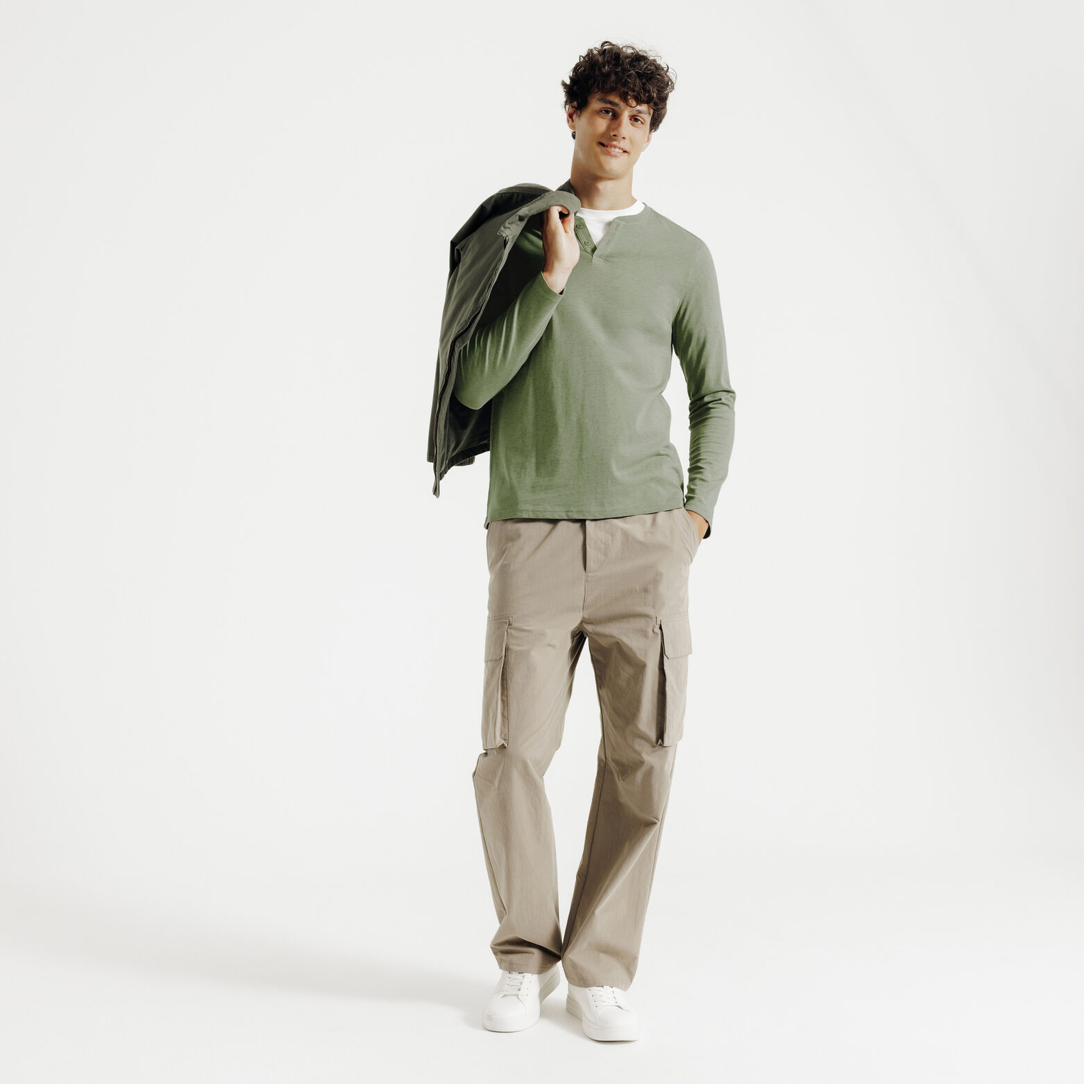 T-shirt met knooplijst en lange mouwen