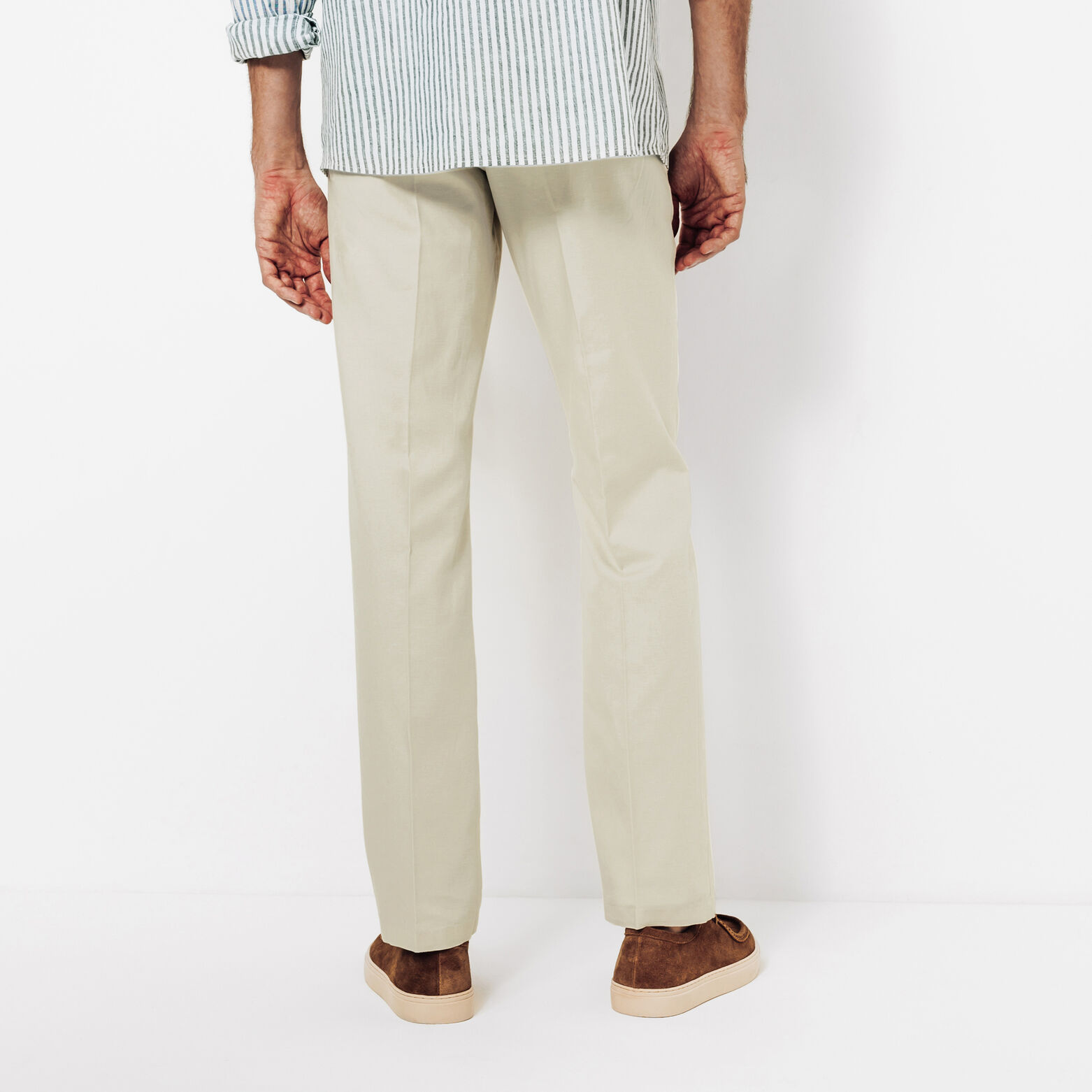 Regular fit chinobroek in katoen en linnen