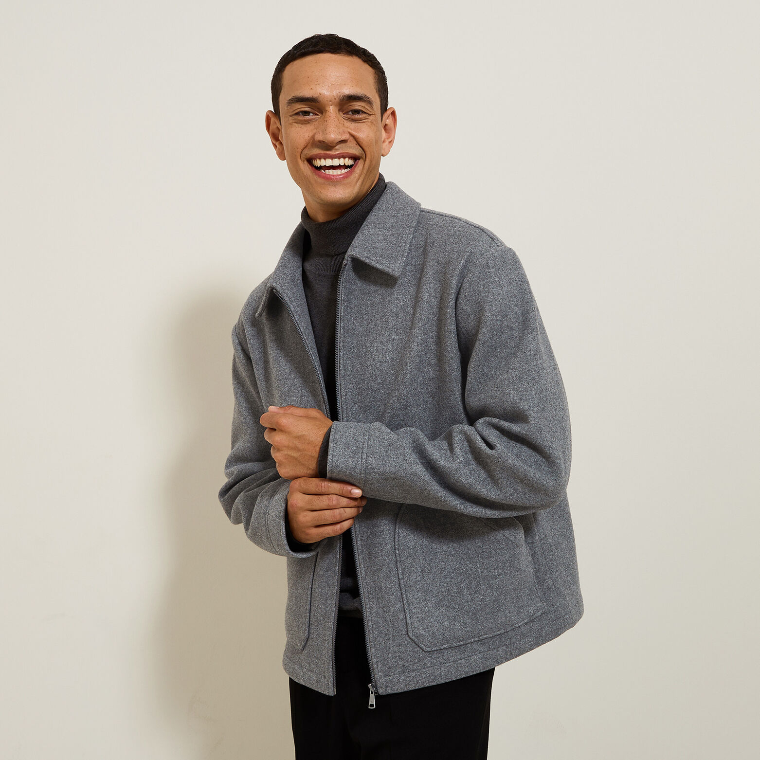 Blouson col chemise zipp&eacute;e