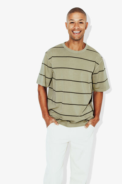 Tee shirt ray&eacute; col rond