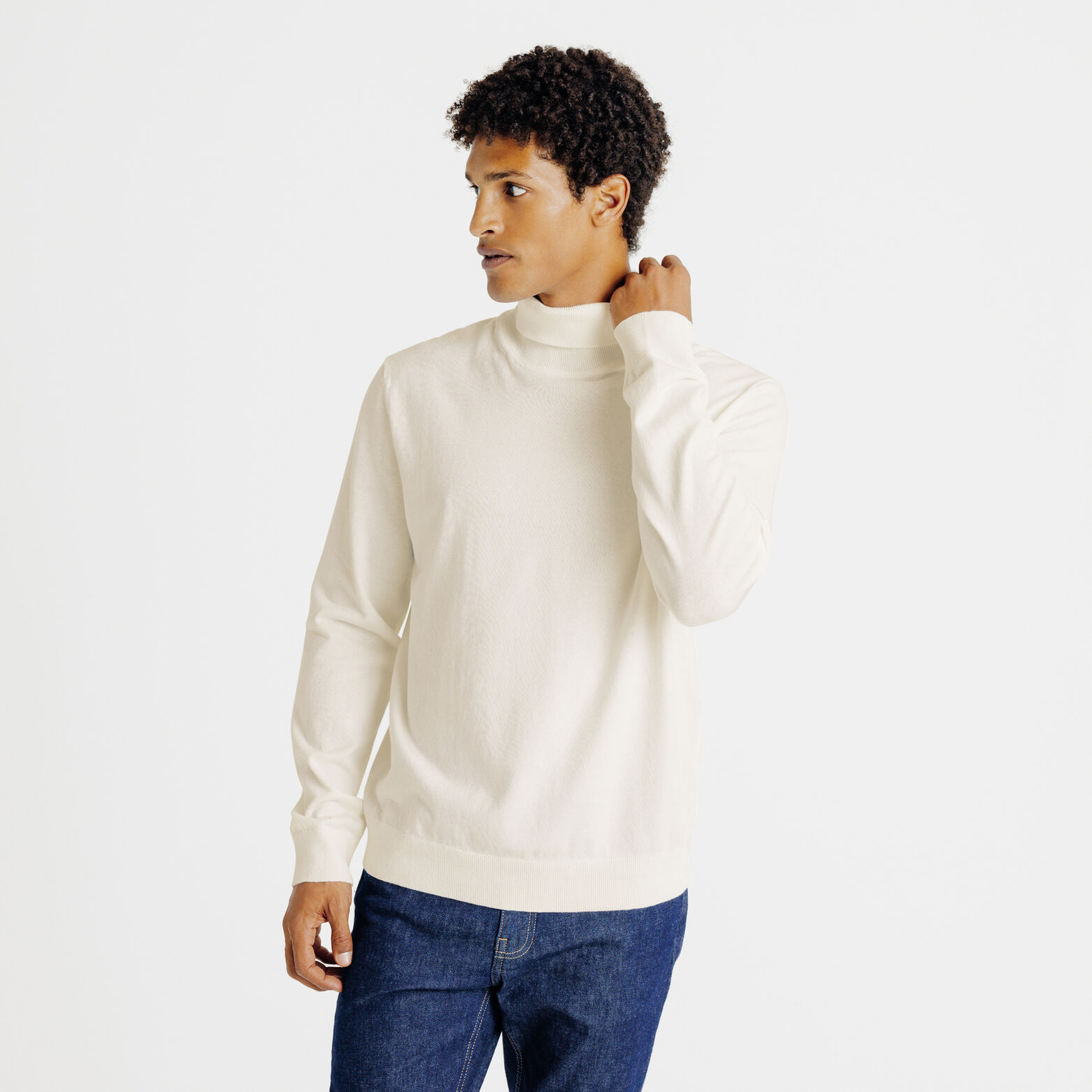 Pull col roul&eacute;