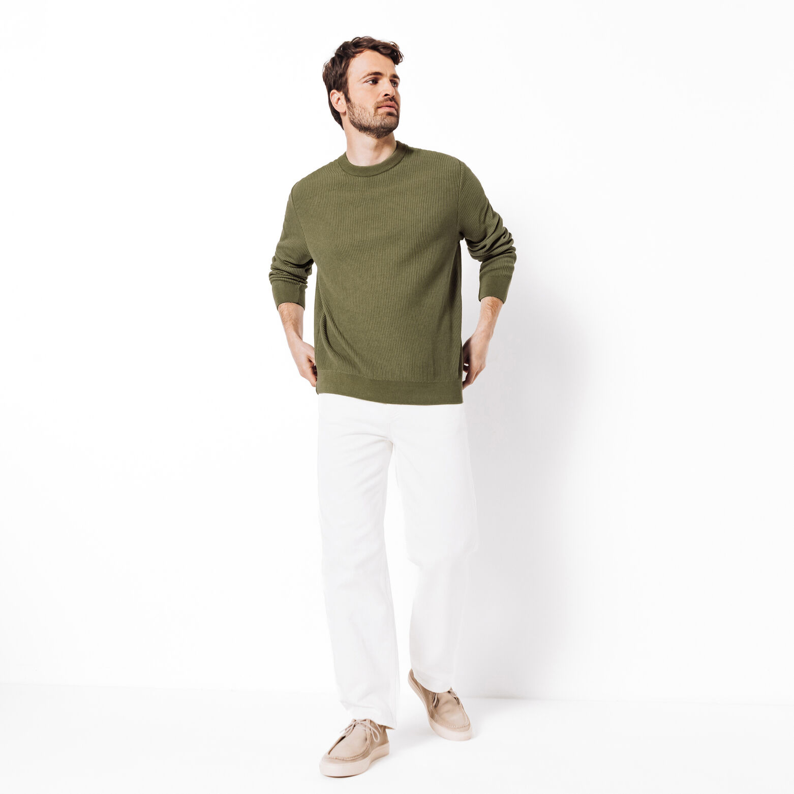 Pull col rond c&ocirc;te fantaisie