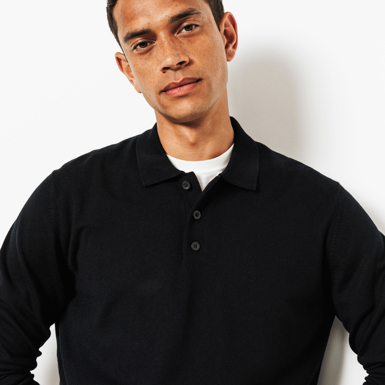 Polo met knoopkraag in merinos