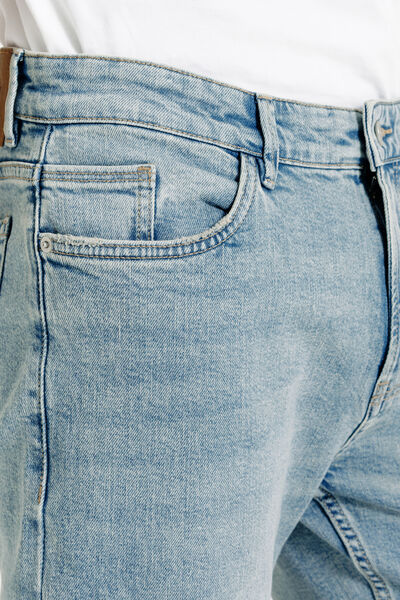 Jean straight 4 longueurs